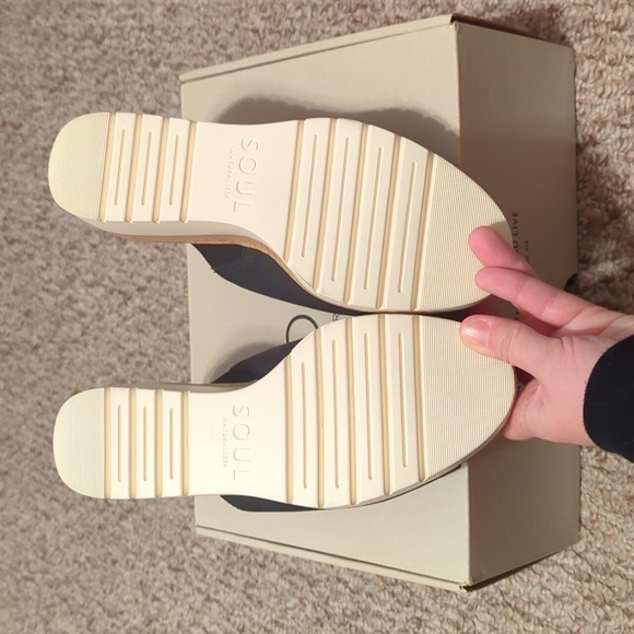 NWT SOUL Naturalizer black wedge slides sz 7.5 - Picture 5 of 6